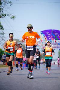 BIB: 100, 46741
                            <button type="button" onclick="openModal(10037542)" class="btn btn-primary btn-sm float-right btn-popup" data-toggle="modal" data-target=".modal-high-quality">
                        <i class="fas fa-shopping-cart"></i> Add to Cart
                    </button>
                                            <button type="button" onclick="isThisMe(10037542, true)" class="btn btn-success btn-sm float-right btn-popup btn-isme hidden" data-toggle="tooltip" data-placement="bottom" title="นี่คือรูปของคุณใช่ไหม คลิกที่นี่เพื่อเอาเข้าอัลบั้ม">
                        <i class="fas fa-plus"></i> Add to album
                    </button>
                    <button type="button" onclick="isThisMe(10037542, false)" class="btn btn-warning btn-sm float-right btn-popup btn-isnotme hidden">
                        <i class="fas fa-ban"></i> Remove from album
                    </button>